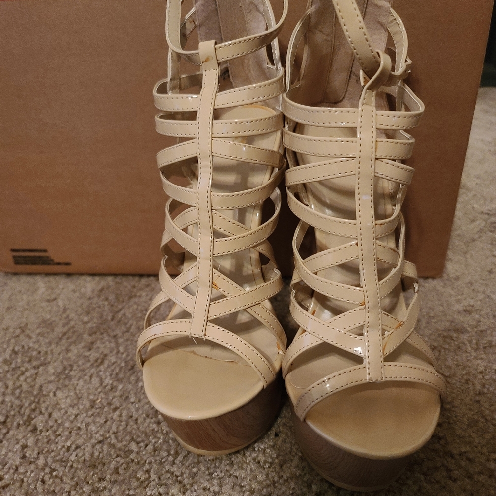 Bethenny by Scene size 8.5